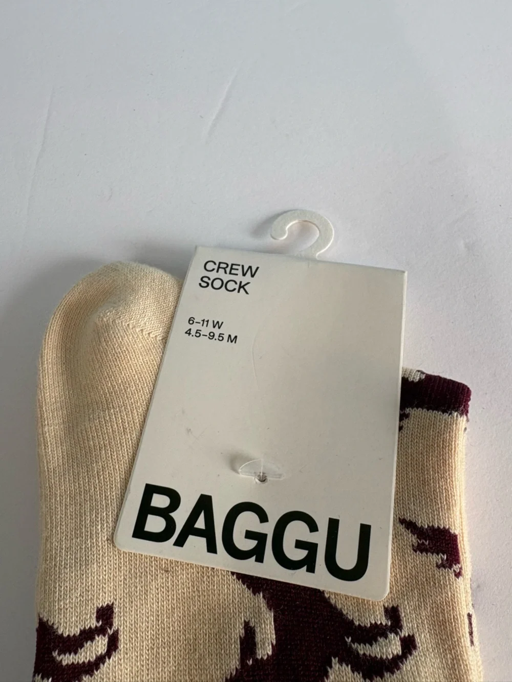 NWT BAGGU Crew Socks